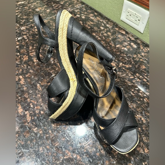 SOLD - Picture 5 of 10